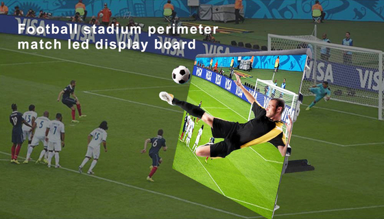 フットボール スタジアムの表示画面Videotron P10は周囲の広告システムを導いた