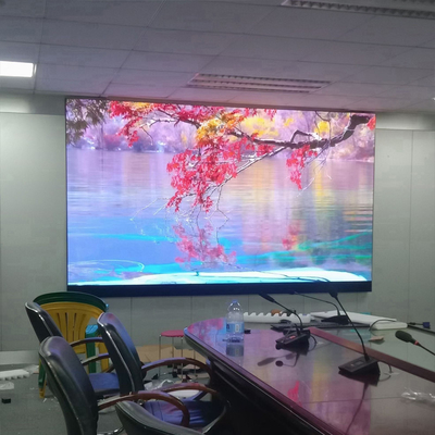 小さいピクセルP1.25 4K 8K LEDビデオ壁の設置高リゾリューションの会議室